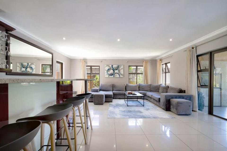 Alimama Spaces: Manson Mansion House in Gauteng