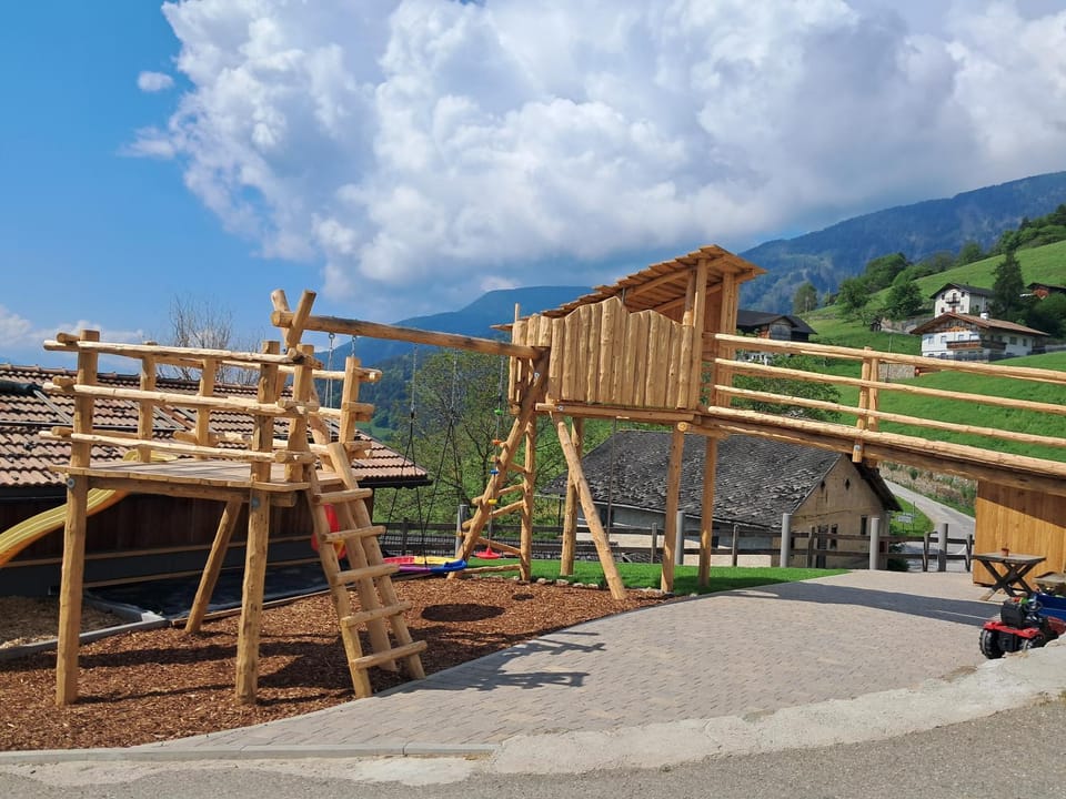 Schweiggerhof -Agriturismo- Farm Holidays Apartment in Trentino-South Tyrol