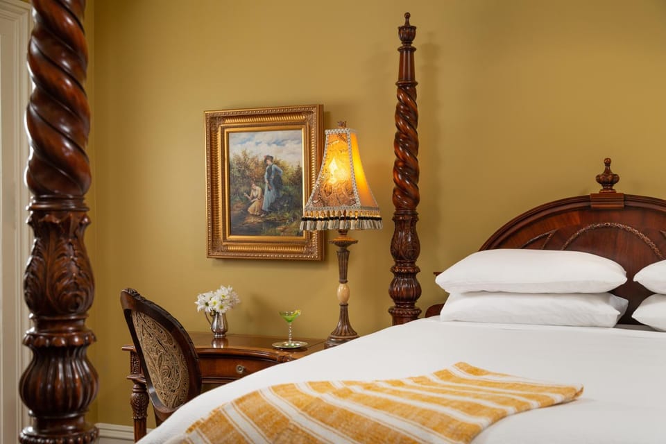 Decorative detail, Bedroom