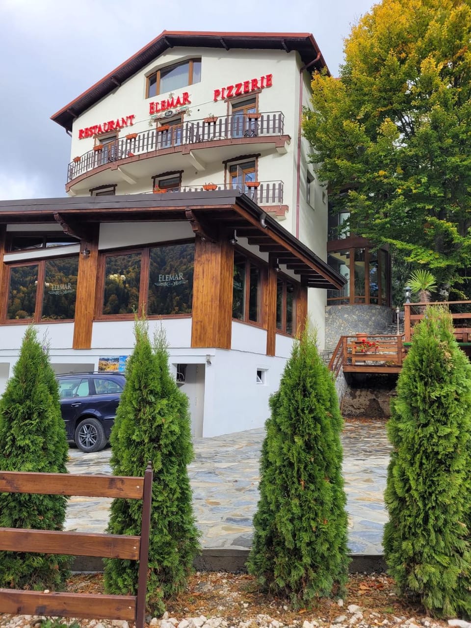 Property building, Garden
