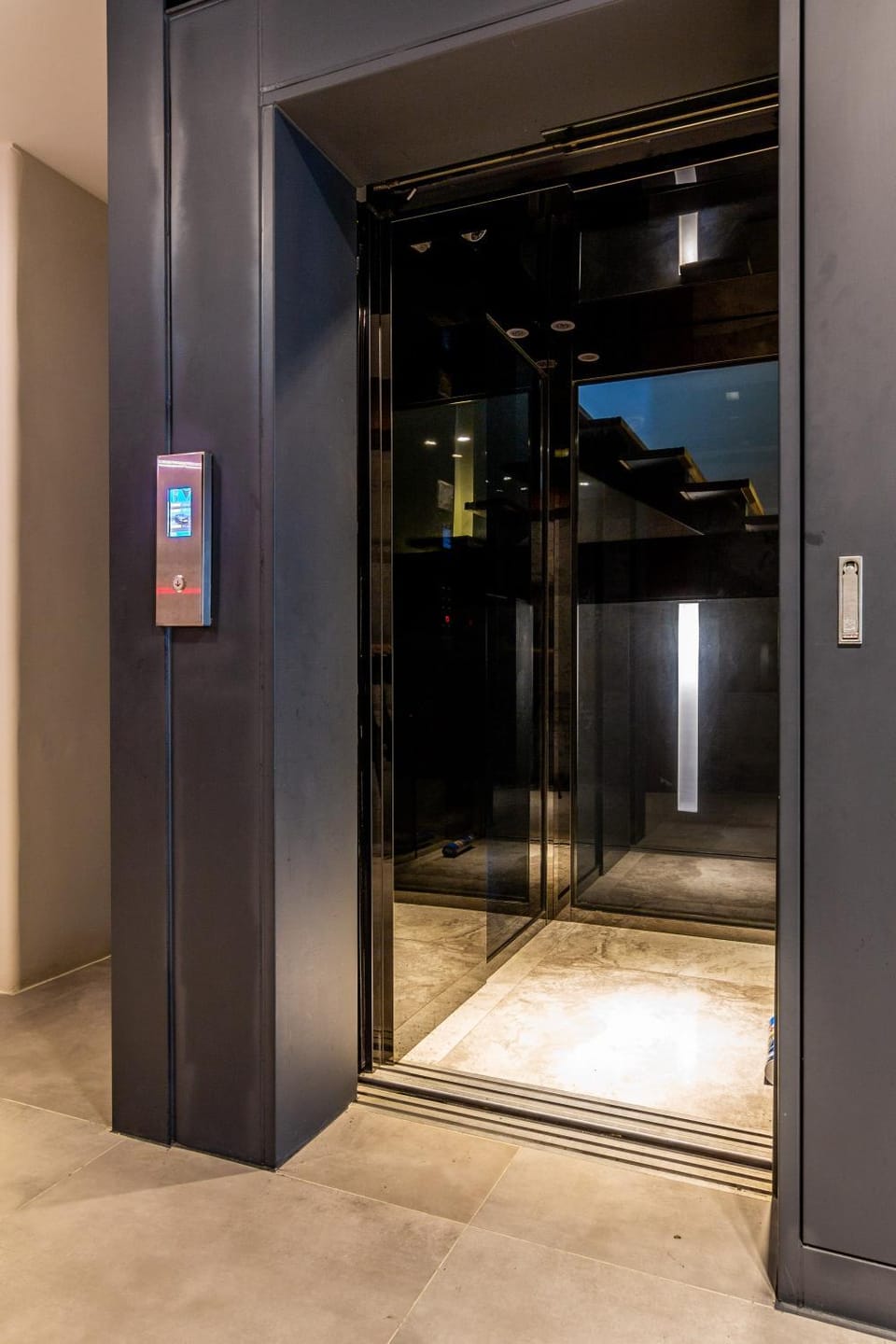 elevator
