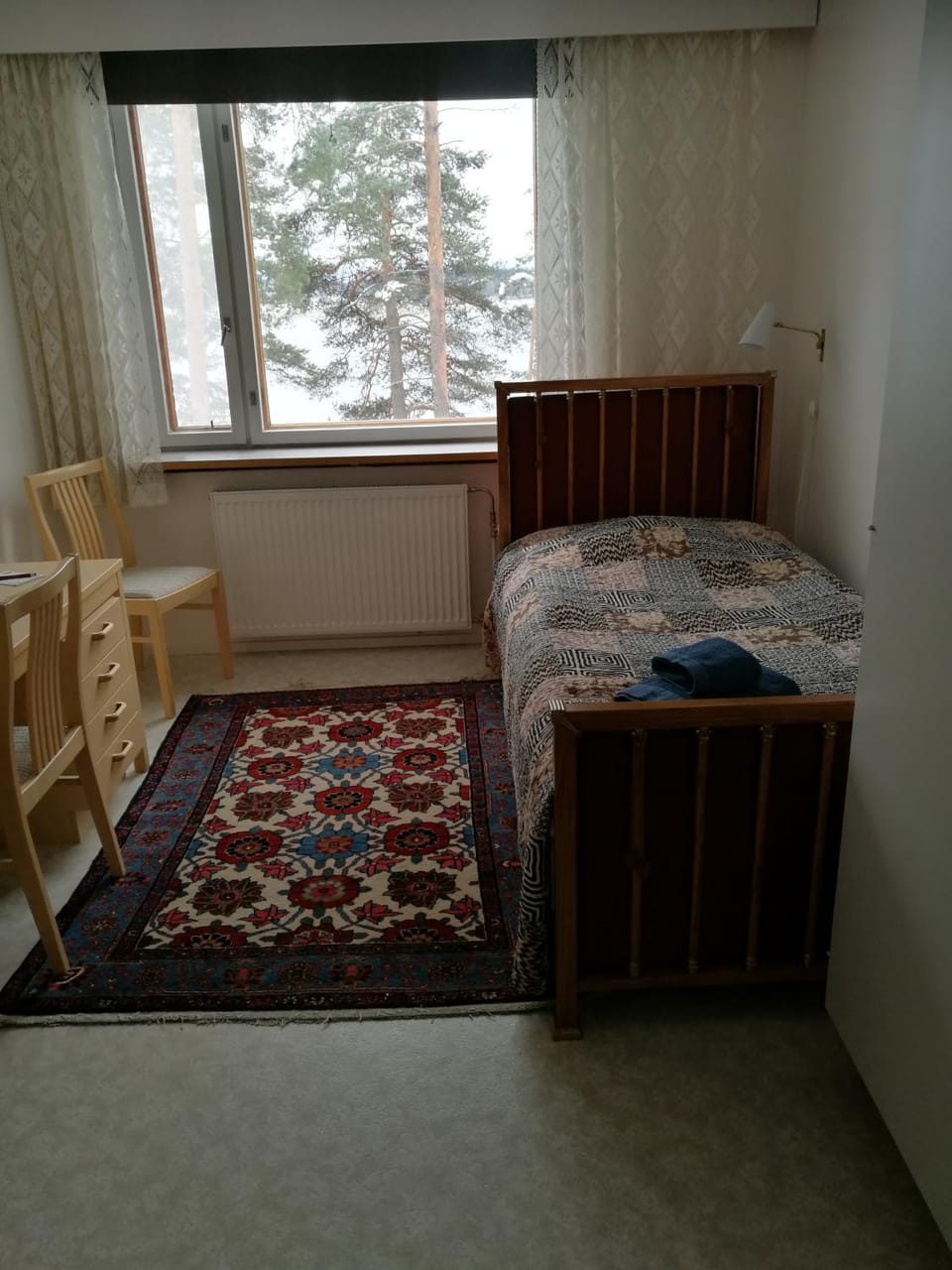 Bed, Photo of the whole room