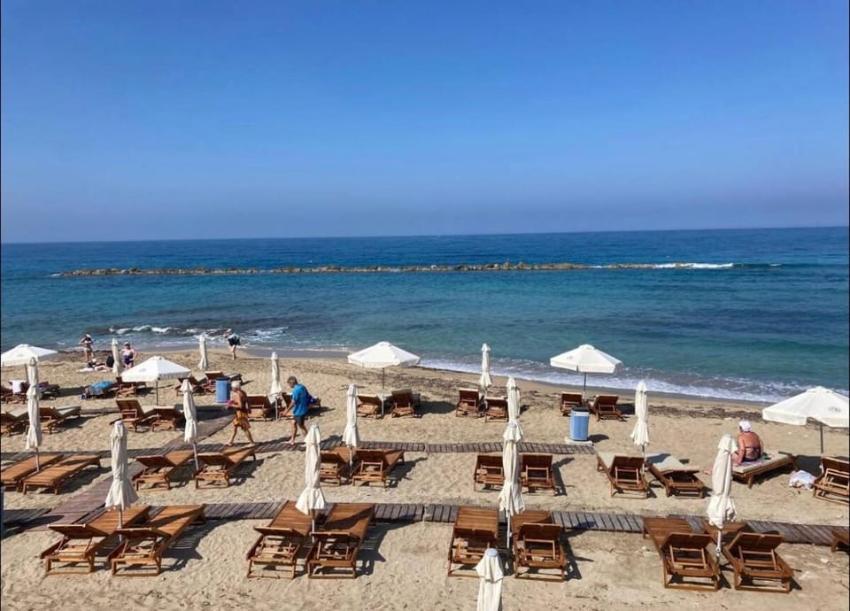 SUN JULZ Apartments on the Beach Apartment in Paphos