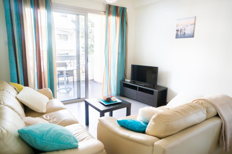 SUN JULZ Apartments on the Beach Apartment in Paphos