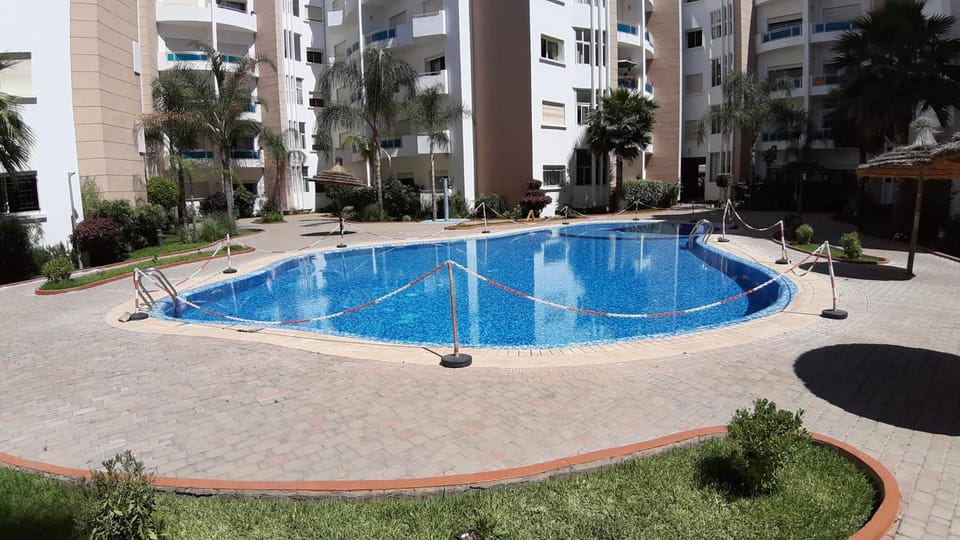 Property building, Pool view, Swimming pool, Swimming pool
