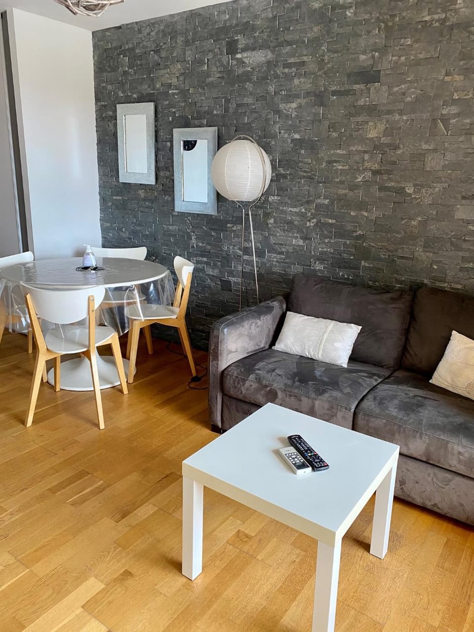Communal lounge/ TV room, Dining area