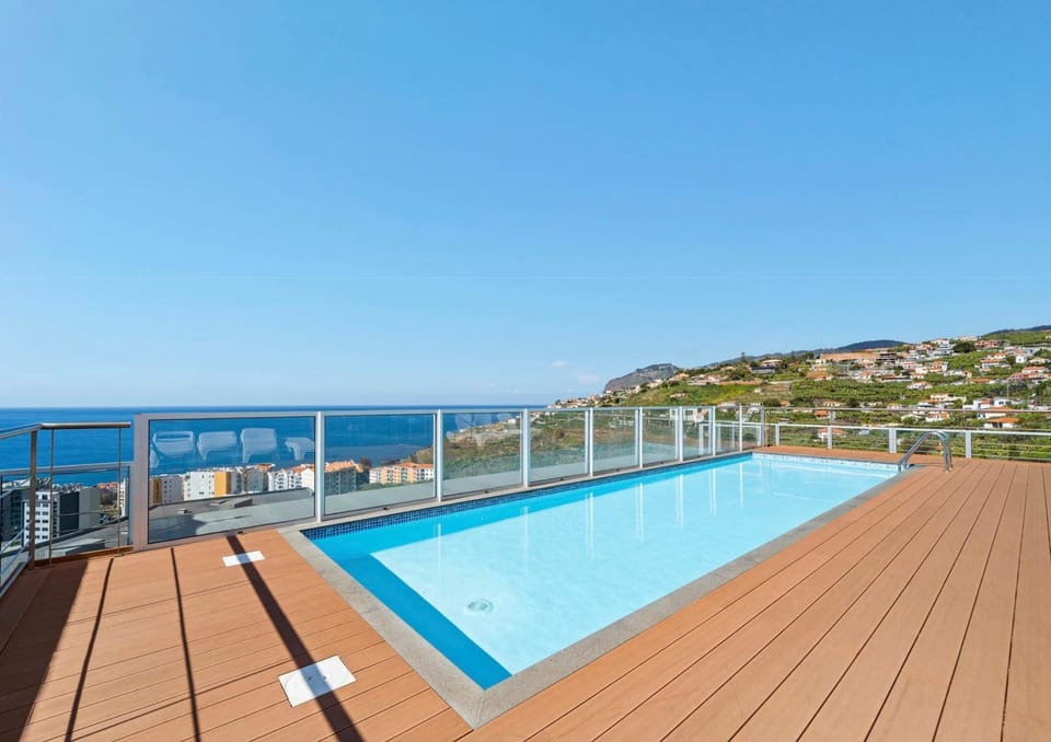 Day, Natural landscape, Mountain view, Pool view, Sea view, Swimming pool, Swimming pool, sunbed