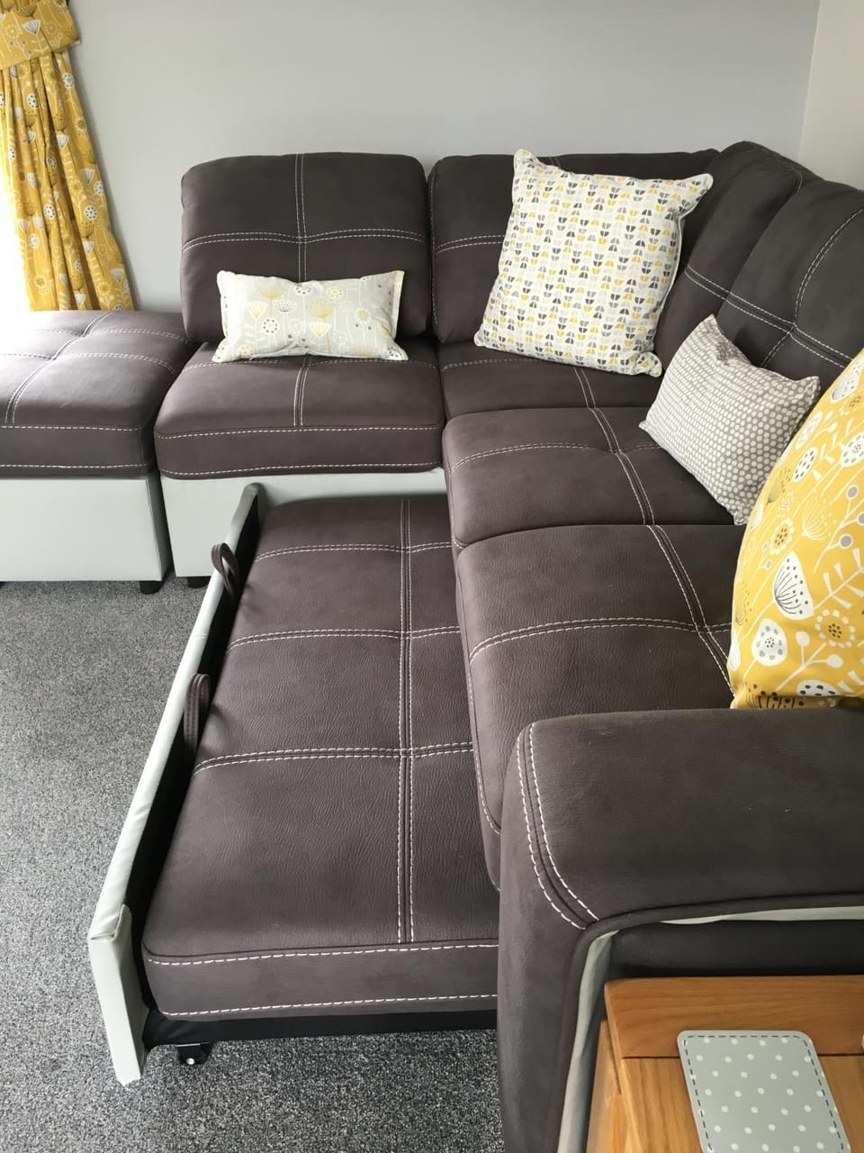 Living room, Seating area, Area and facilities
