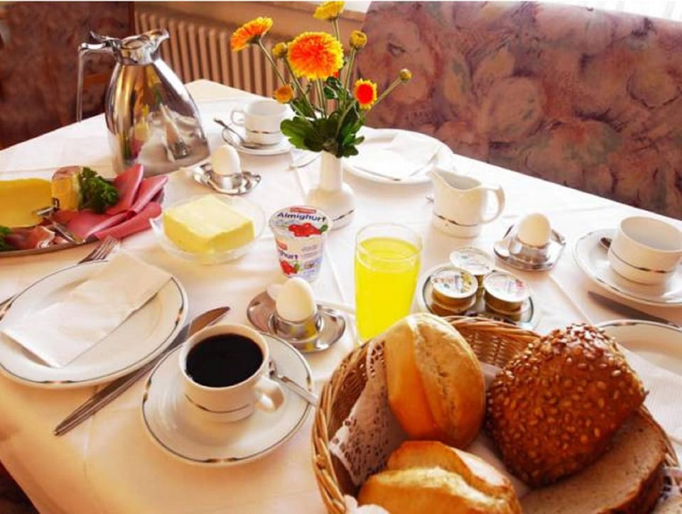 Food and drinks, Breakfast