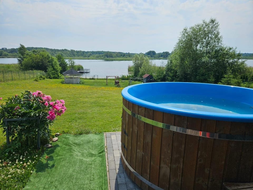 Day, Natural landscape, Hot Tub