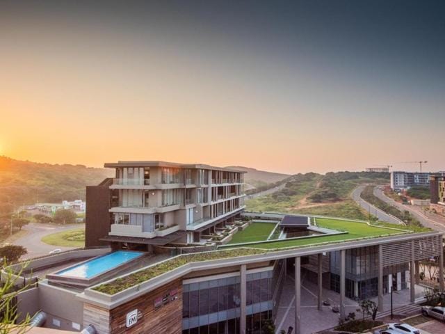 Balcony/Terrace, Street view, Sunrise