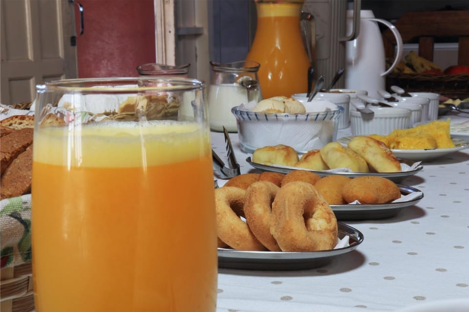 Breakfast, Continental breakfast, Buffet breakfast