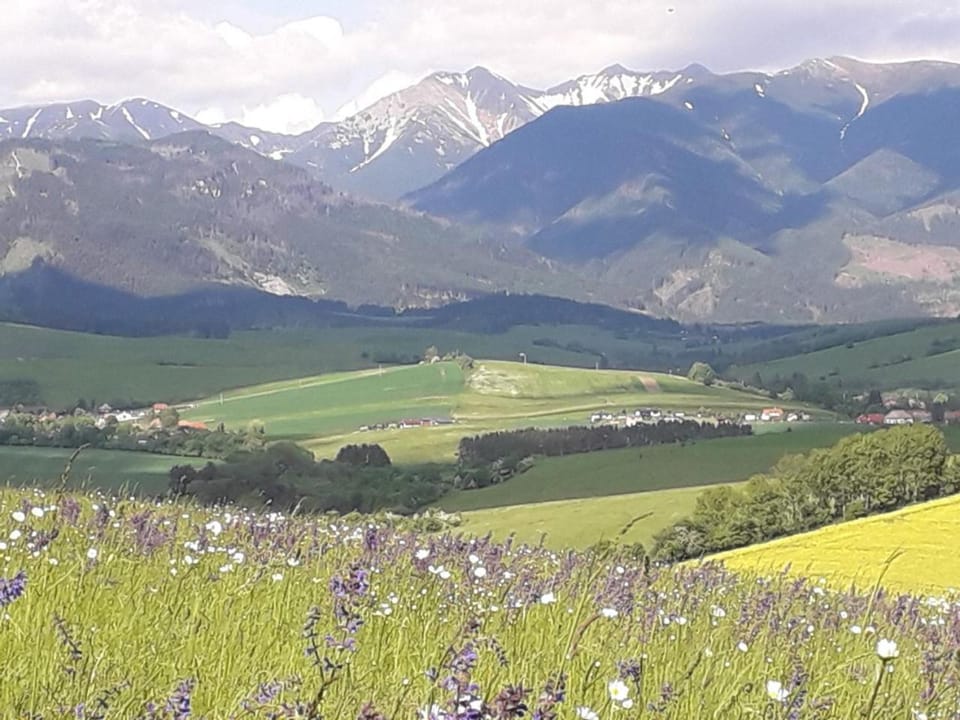 Natural landscape, Hiking