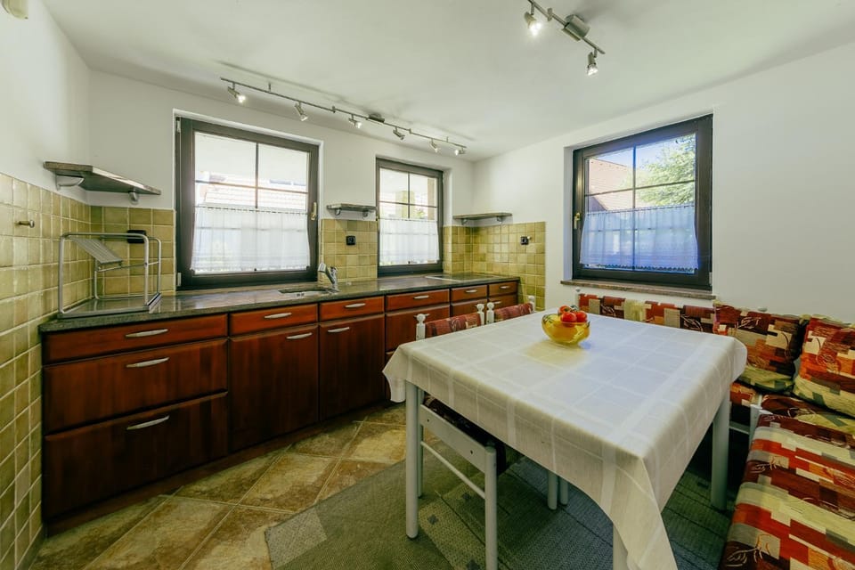 Kitchen or kitchenette, kitchen