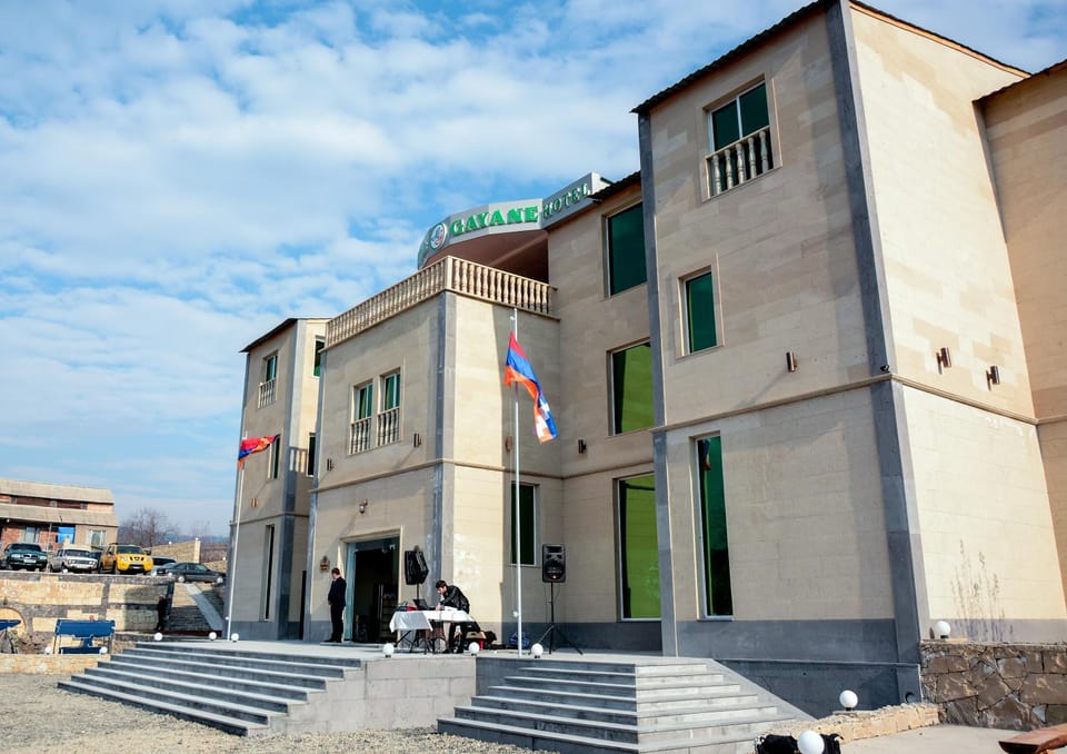 Property building, Facade/entrance, Spring, People, On site, City view, Garden view, Mountain view, Street view, Sunrise