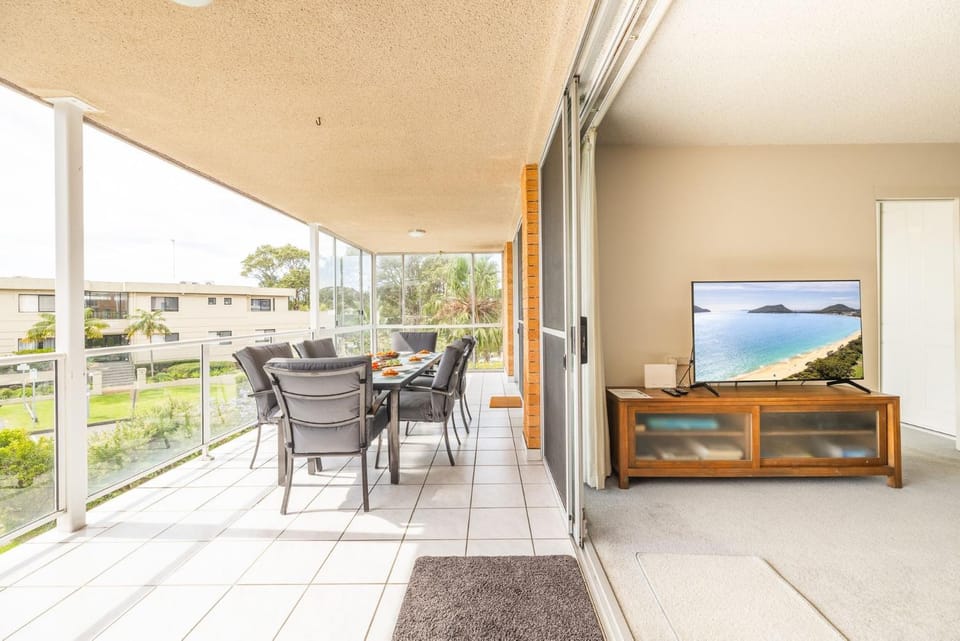 Portofino, 1,7 Laman Street - First floor unit with beautiful views, air con and Wi-Fi and close to town Apartment in Nelson Bay