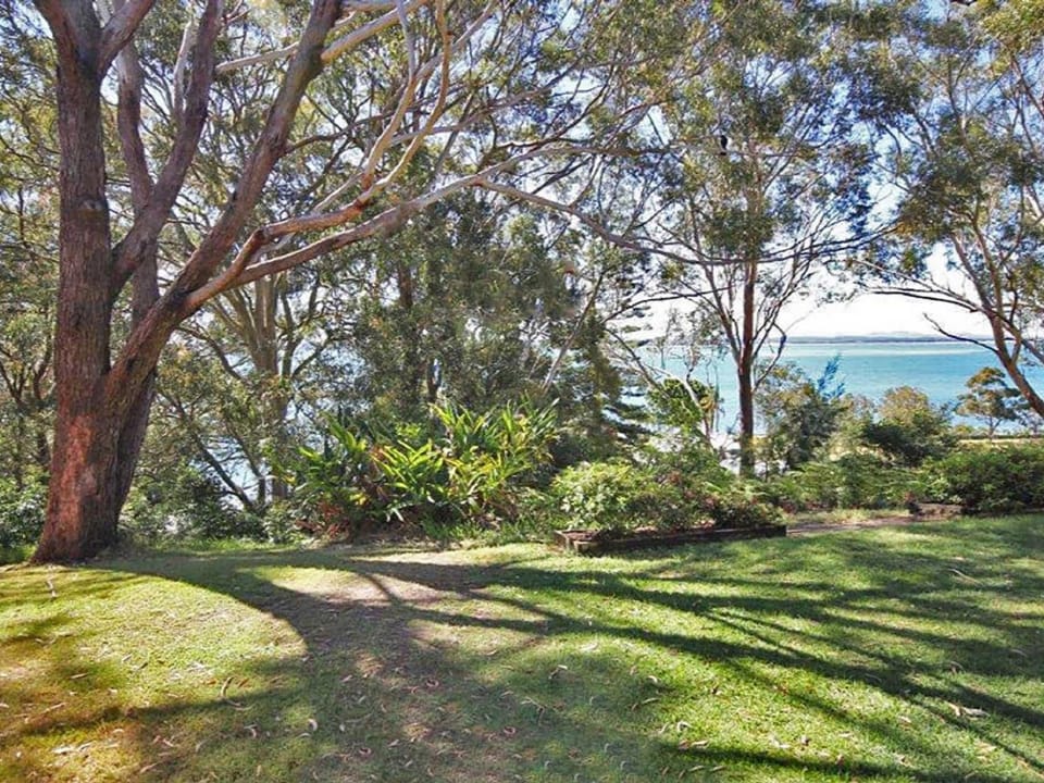 Fiddlers Green 1 ground floor unit close to CBD Apartment in Nelson Bay