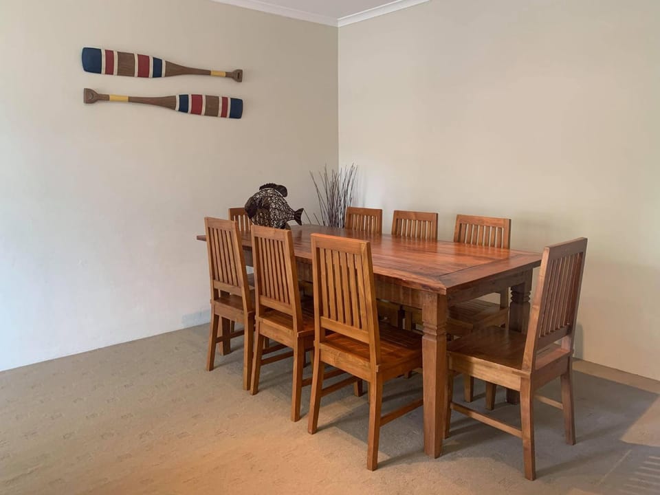Silvana Court 3 neat unit with air conditioning Apartment in Nelson Bay