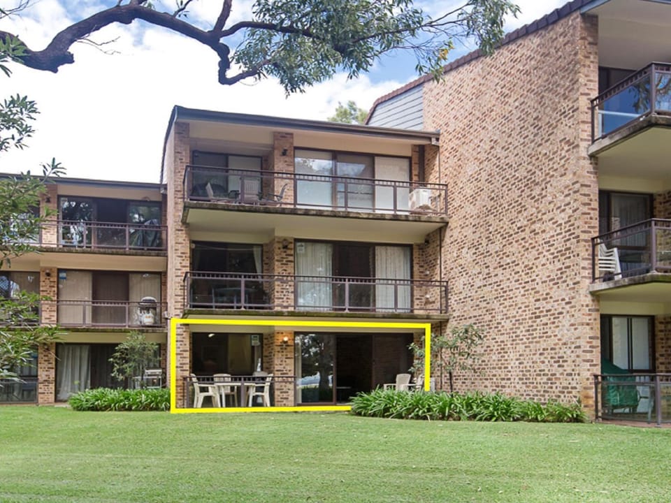 Bay Parklands 23 - Ground floor unit with air con, complex pool, spa, tennis court Apartment in Nelson Bay