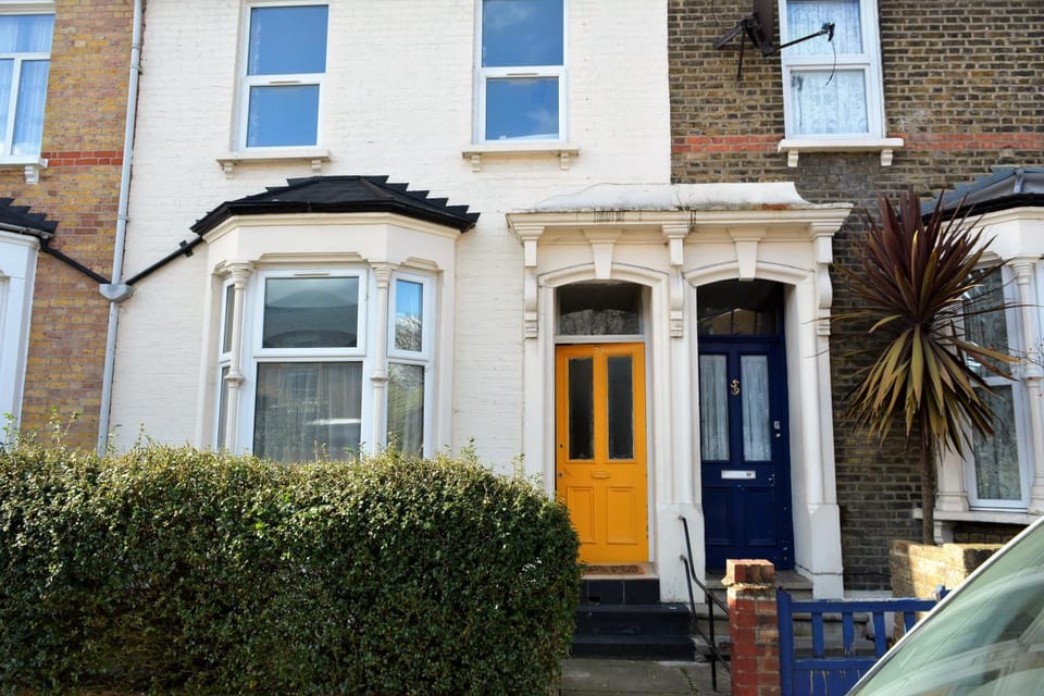 Property building, Facade/entrance