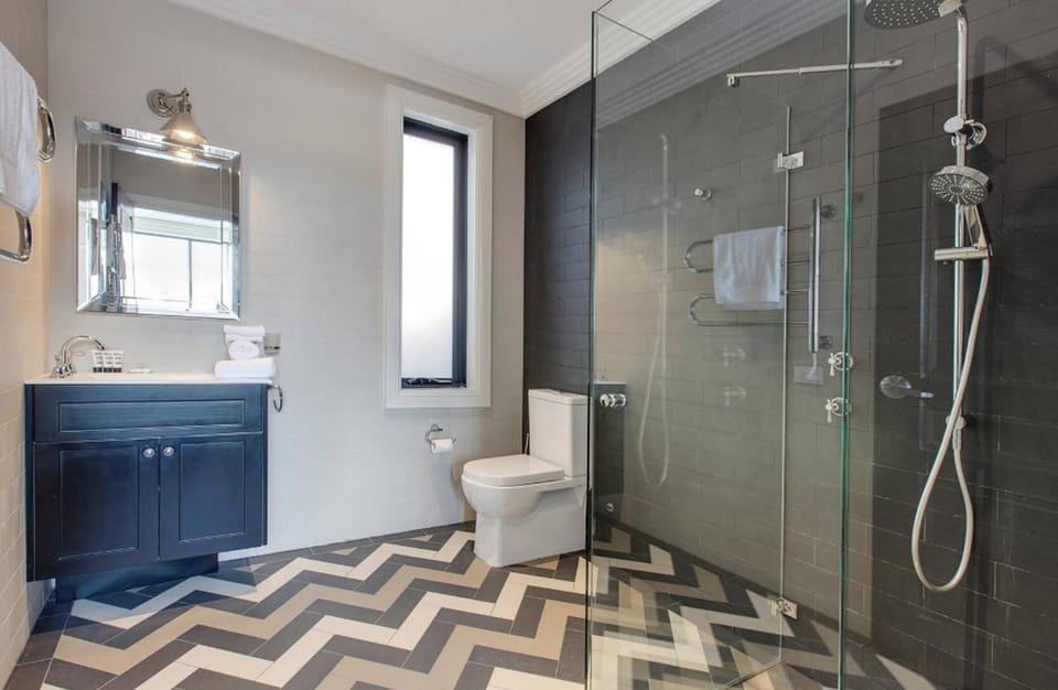 Perfect Located 2-Bed Blue Mountains Getaway Apartment in Katoomba