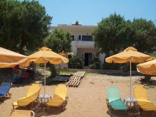 Property building, Day, Beach