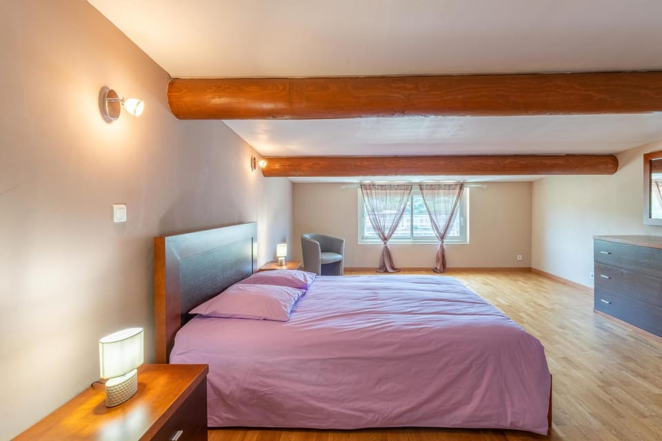 Property building, Living room, Bedroom