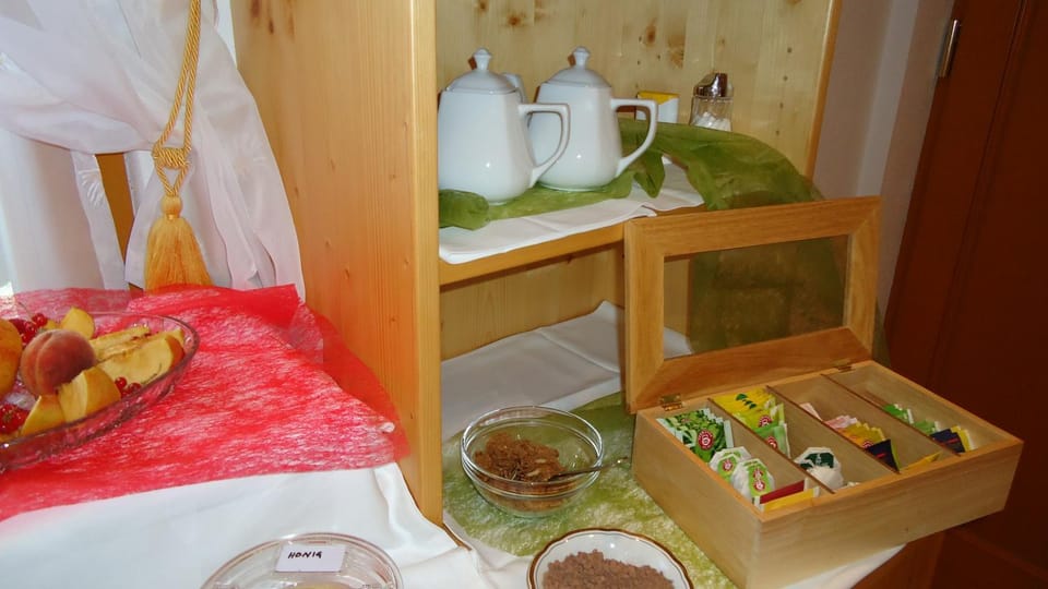 Coffee/tea facilities