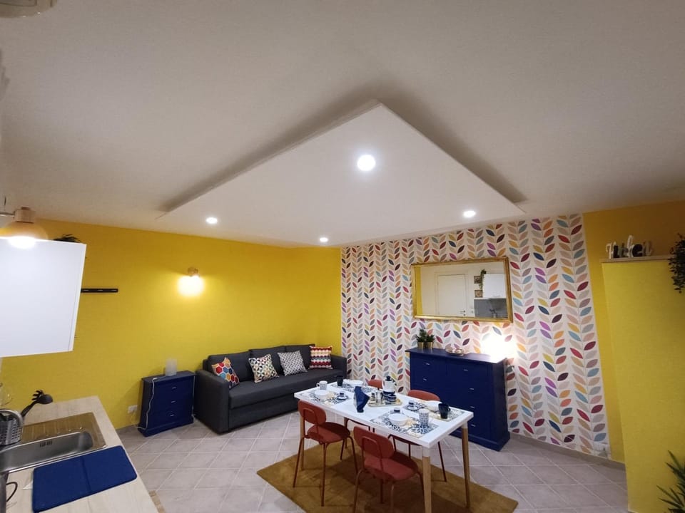 La Casa di Vivi Apartment in Naples