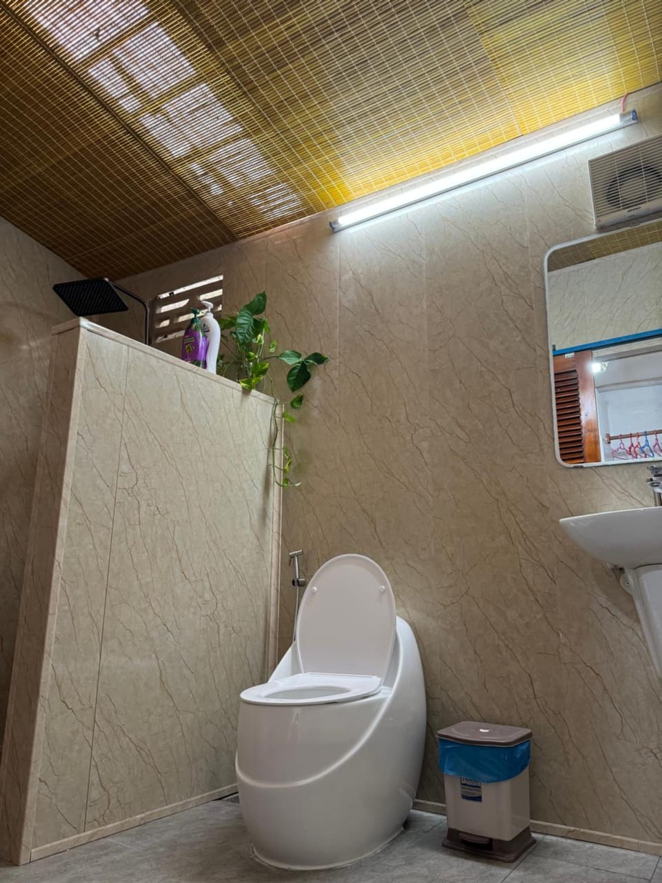 Phu Quoc Kim - Bungalow On The Beach Resort in Phu Quoc