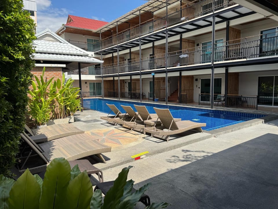Property building, Pool view, Swimming pool