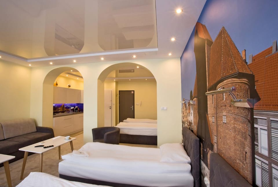 Bed, TV and multimedia, Photo of the whole room