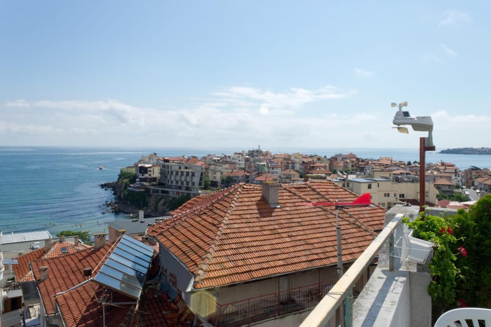 House Prodanovi Bed and Breakfast in Sozopol