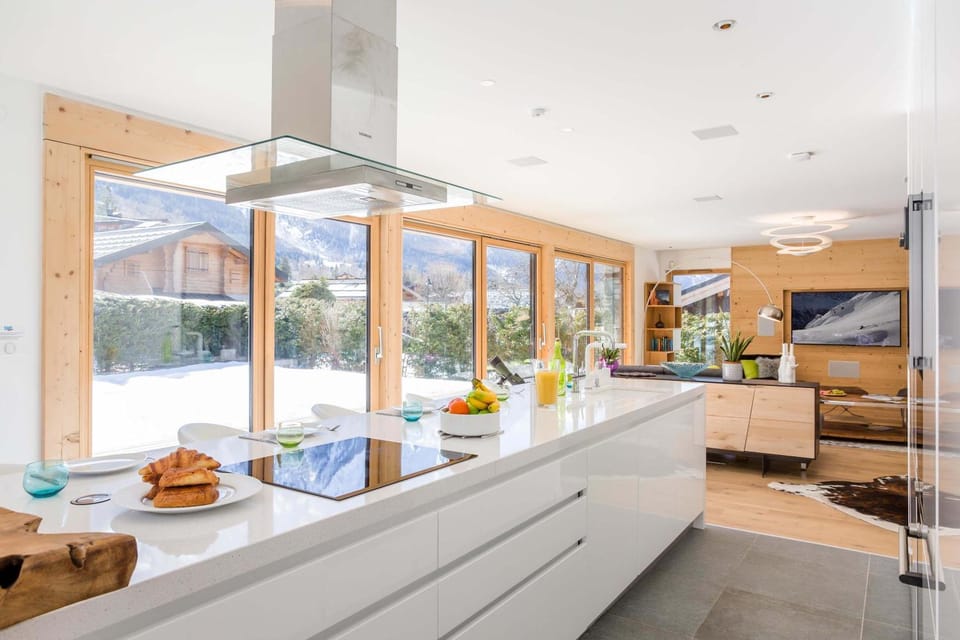 Chalet Montana- Chamonix All Year Chalet in Les Houches