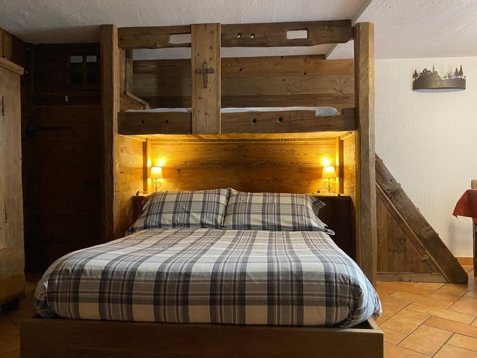 Da Fanny Apartment in Aosta Valley, Italy
