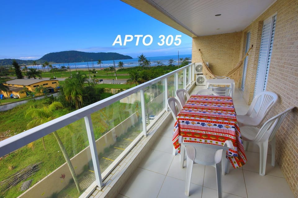 Patio, View (from property/room), Landmark view, Sea view, Quiet street view