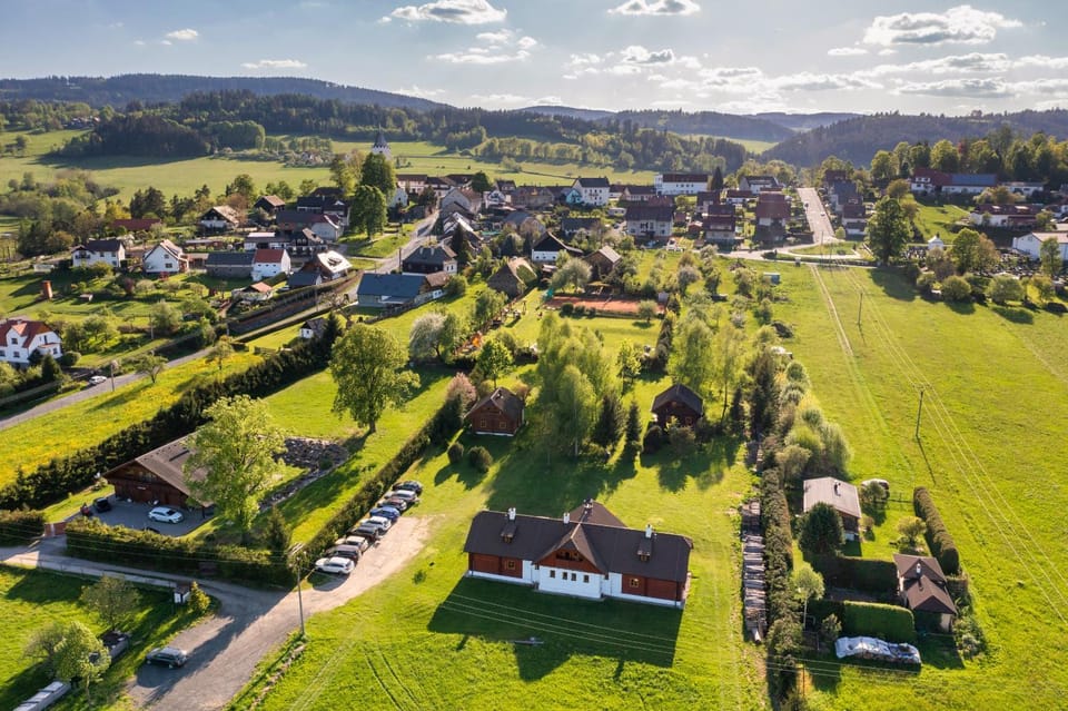 Property building, Neighbourhood, Bird's eye view, Mountain view