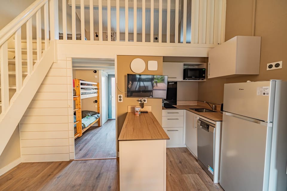 Camping Bel Air Campground/ 
RV Resort in Château-d'Olonne
