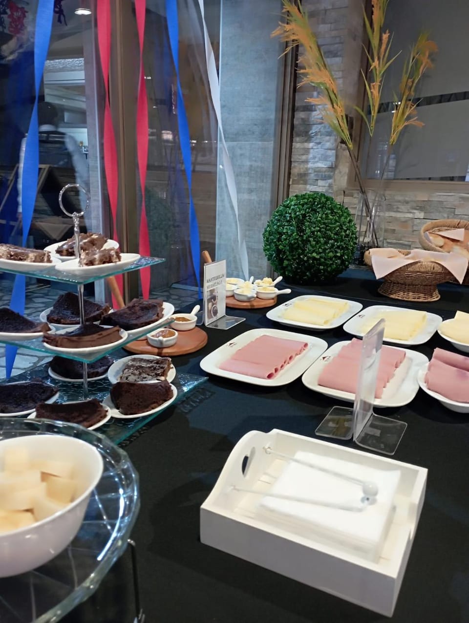 Buffet breakfast