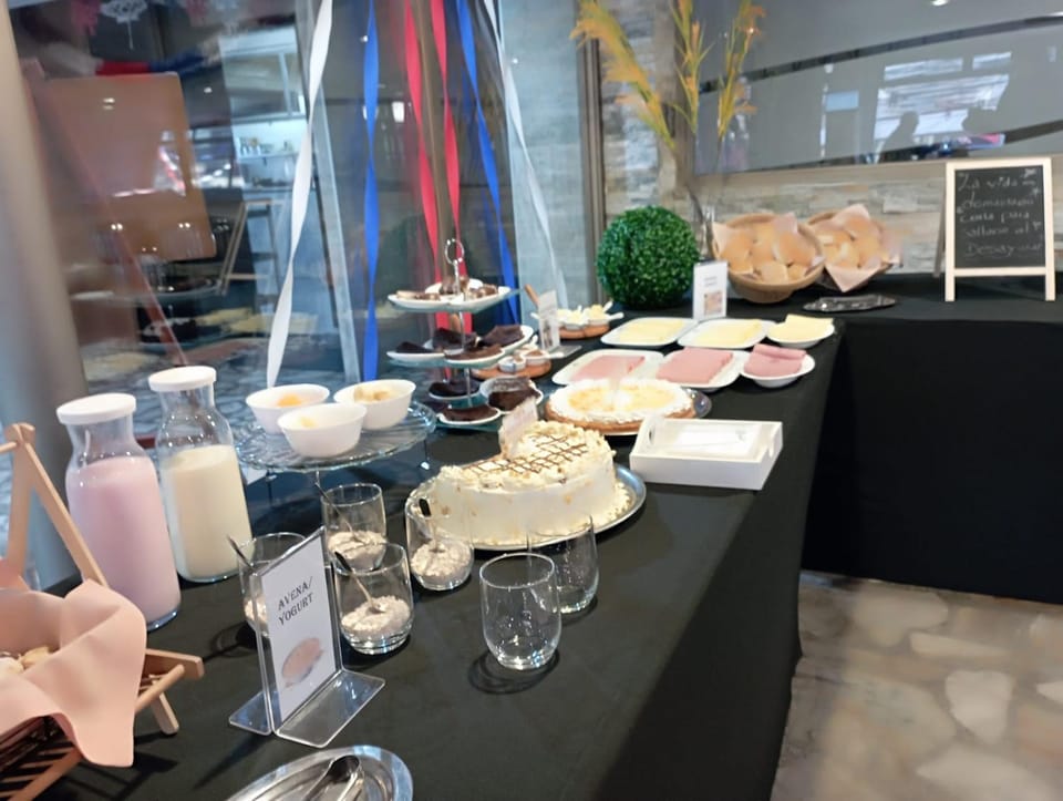 Buffet breakfast