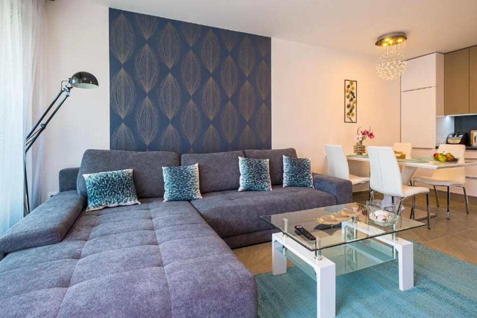 Füred Luxury Apartman with private pool House in Hungary