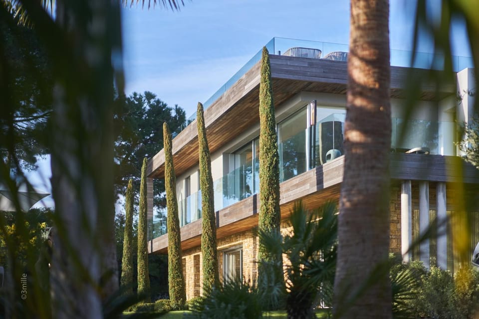 Property building, Garden, Garden view