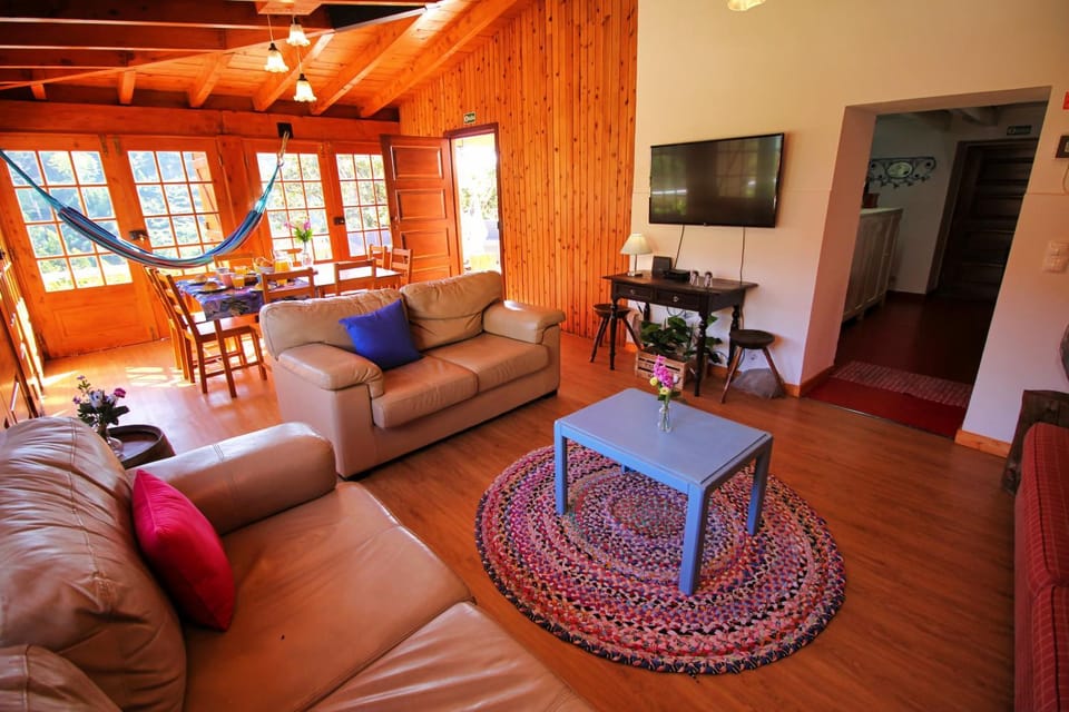 Casa Benedita House in Madeira District