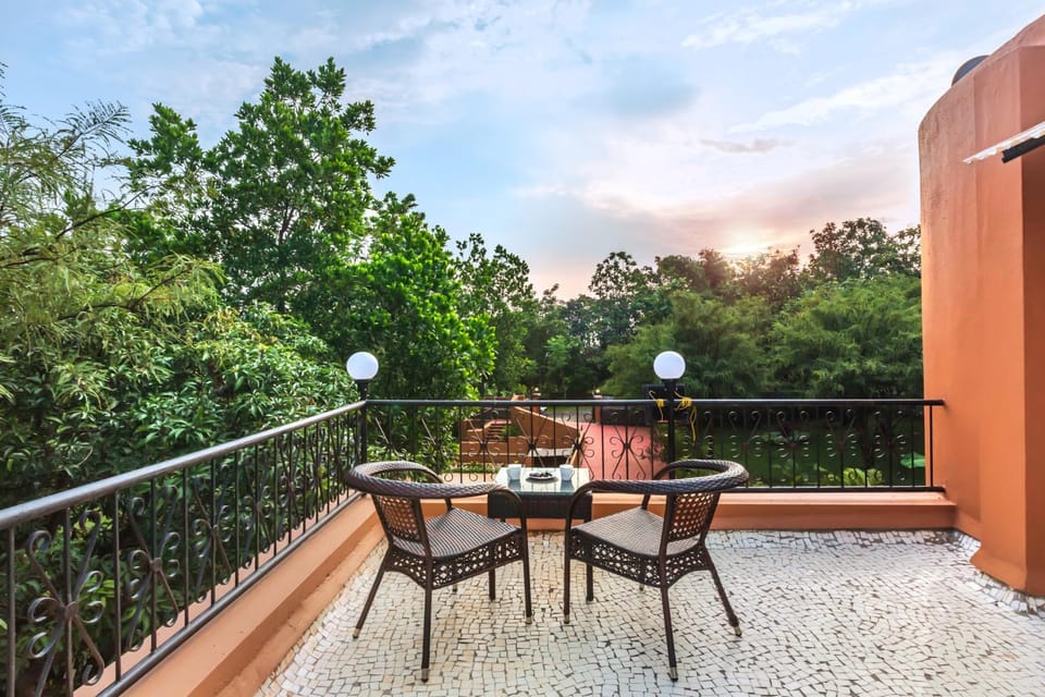 Day, Natural landscape, Balcony/Terrace