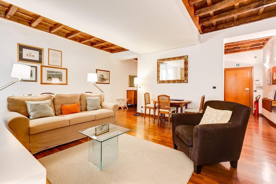 Diana-Spanish Steps House Apartment in Rome