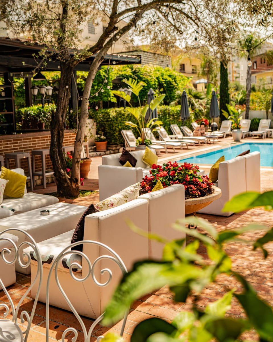 Garden, Garden view, Pool view, Swimming pool