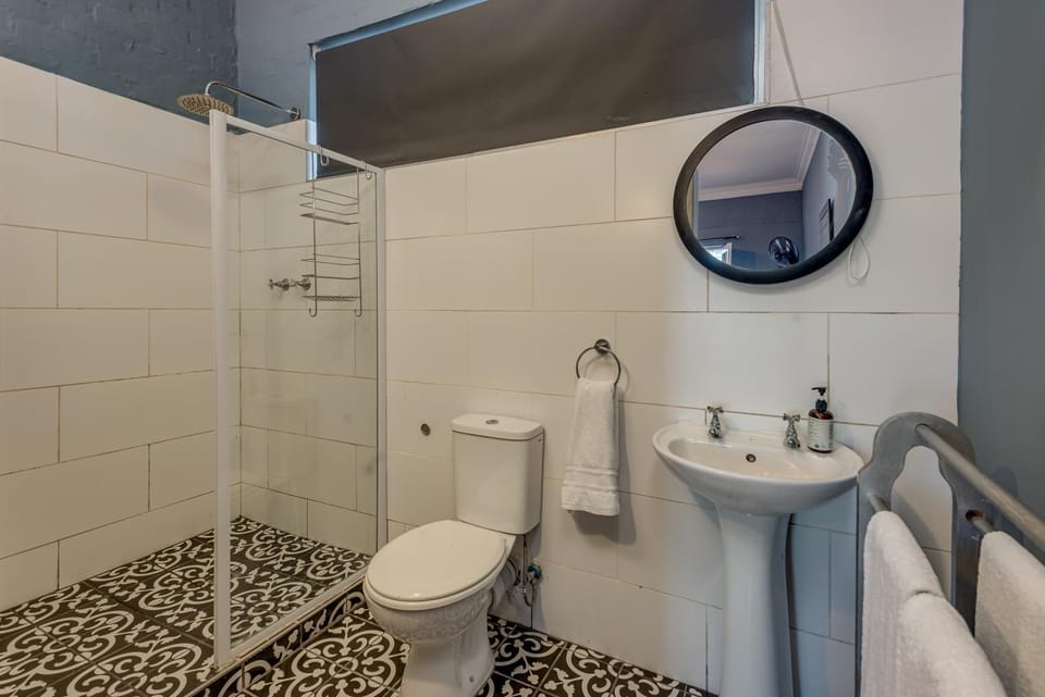 Mill Park Corner Cottages Apartment in Port Elizabeth
