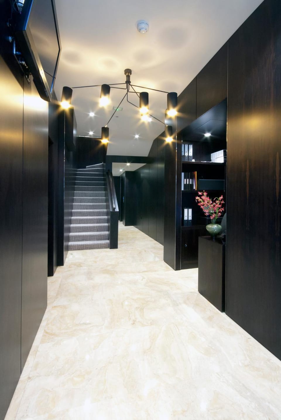 TV and multimedia, Decorative detail