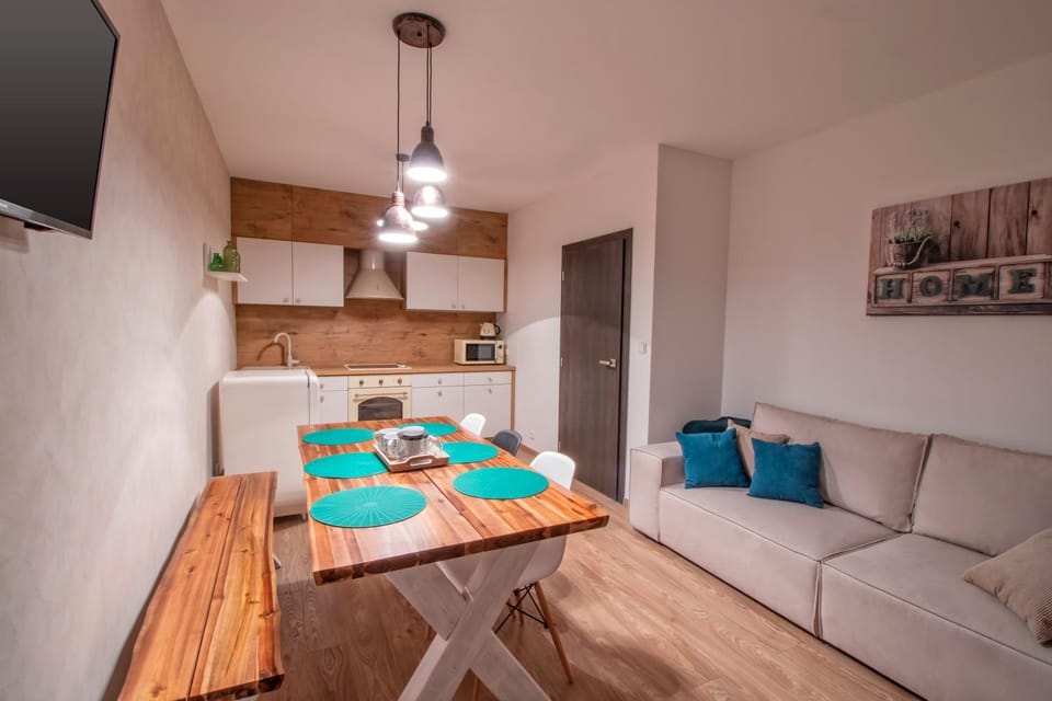 Kitchen or kitchenette, Living room, Dining area