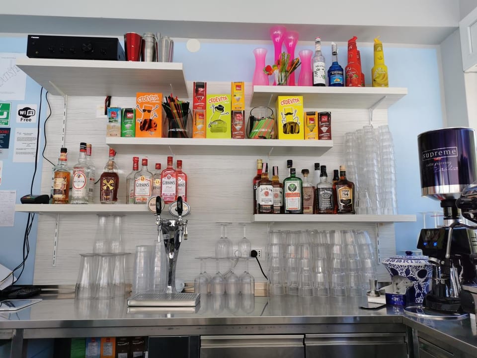 Lounge or bar, Swimming pool